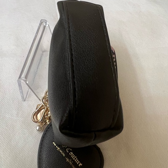 Juicy Couture mini pouch / Bagcharm New - Picture 5 of 6